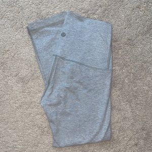 Lululemon wunder under